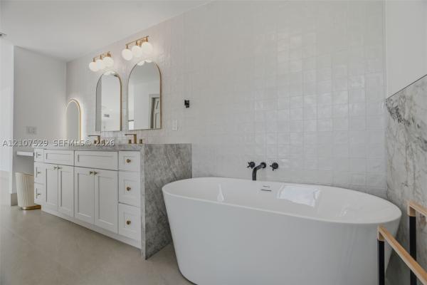 2851 SW 117th Ave, Unincorporated Dade County, Florida 33175, image 1
