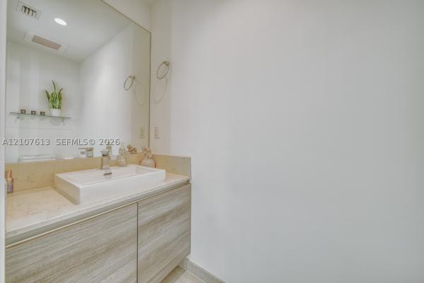 The Bond On Brickell, 1080 Brickell Ave #3802, Miami, Florida 33131, image 1