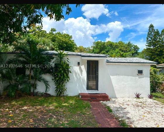 75 NW 116th St, Unincorporated Dade County, Florida 33168, image 1