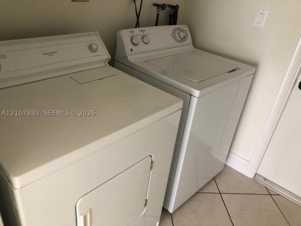 9044 SW 112th Ct, Unincorporated Dade County, Florida 33176, image 1