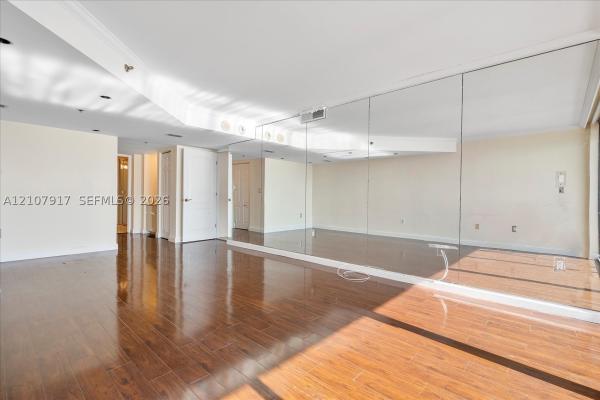 L´Excellence, 5757 Collins Ave #2106, Miami Beach, Florida 33140, image 1