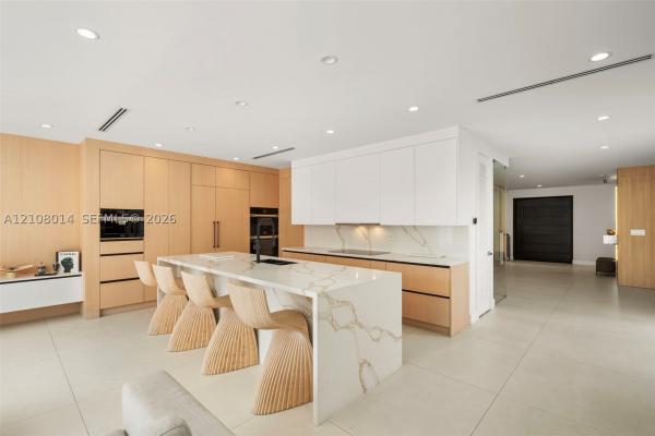 710 + 700 S Shr, Miami, Florida 33141, image 1