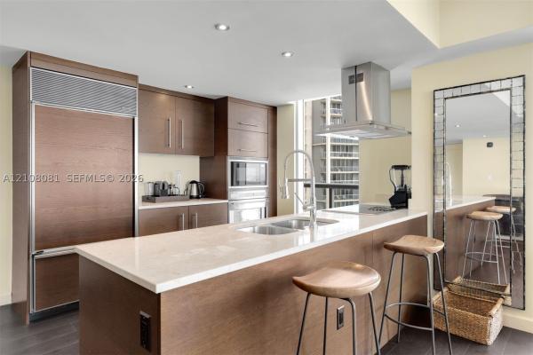 Icon Brickell Tower 2, 495 Brickell Ave #4502, Miami, Florida 33131, image 1