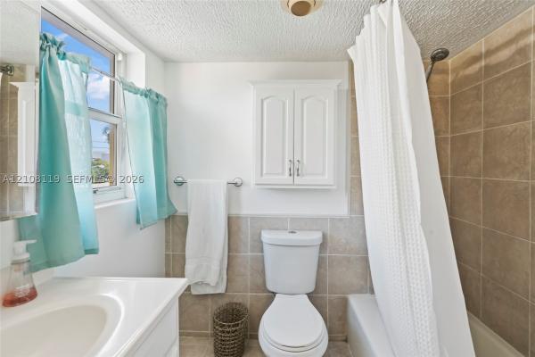 Middle River Villas, 815 Middle River Dr #312, Fort Lauderdale, Florida 33304, image 1