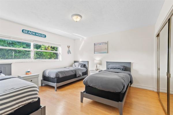 Colonial Manor West, 2424 NE 9th St #207, Fort Lauderdale, Florida 33304, image 1