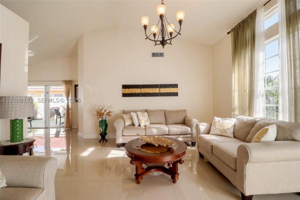 8070 SW 157th Pl, Unincorporated Dade County, Florida 33193, image 1