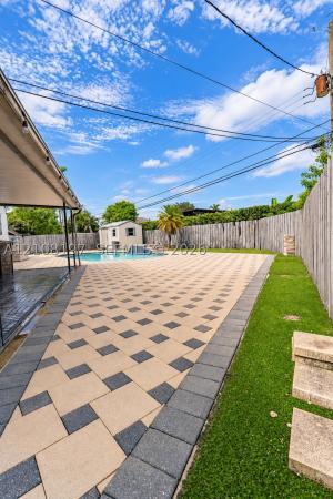 7501 SW 18th St, Unincorporated Dade County, Florida 33155, image 1