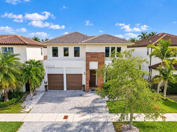 15215 SW 176th Ln, Unincorporated Dade County, Florida 33187, image 1