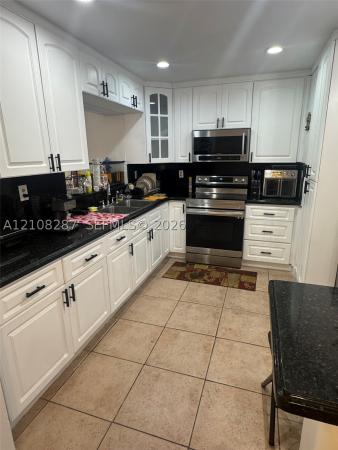5350 NW 183rd St, Miami Gardens, Florida 33055, image 1