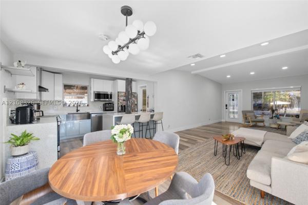 Sherwood Forest, 1704 SW 9th St, Fort Lauderdale, Florida 33312, image 1