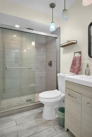 6538 NW 170th Ter, Hialeah, Florida 33015, image 1