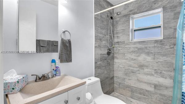 Hollywood Beach Gardens, 5625 Taylor St, Hollywood, Florida 33021, image 1