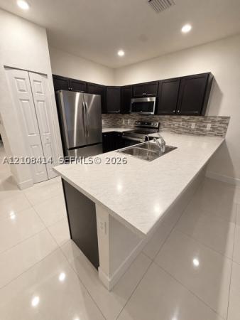 Bonterra, 9286 W 33rd Ln, Hialeah, Florida 33018, image 1
