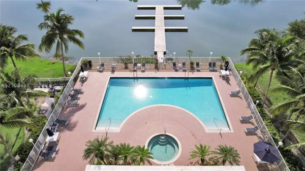 Sailboat Pointe, 2300 NW 33rd St #911, Oakland Park, Florida 33309, image 1