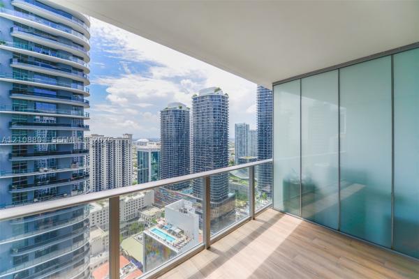 1010 Brickell, 1010 Brickell Ave #3710, Miami, Florida 33131, image 1