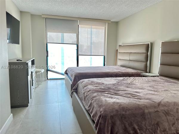 Winston Towers 600, 210 174th St #804, Sunny Isles Beach, Florida 33160, image 1