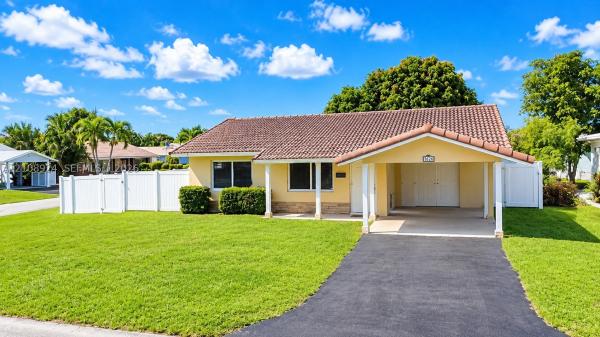 Westwood 17, 7607 NW 66th Ter, Tamarac, Florida 33321, image 1