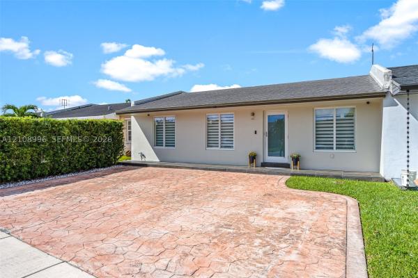 4252 SW 131st Ave, Unincorporated Dade County, Florida 33175, image 1