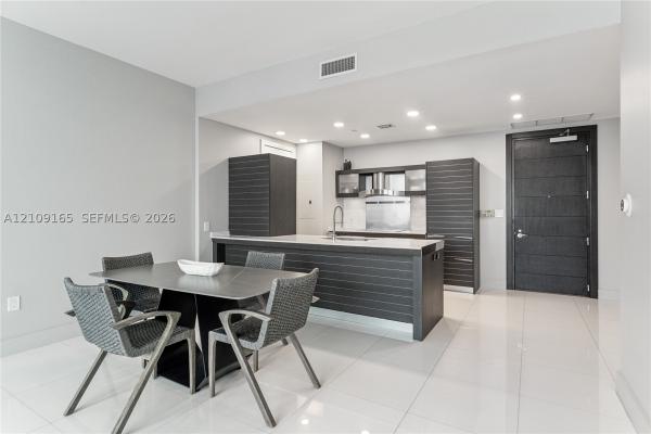 Epic Hotel & Residences, 200 Biscayne Boulevard Way #4912, Miami, Florida 33131, image 1