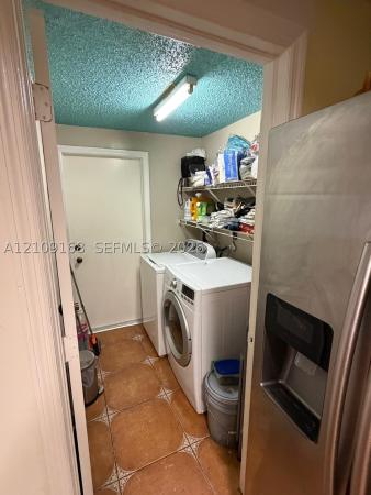 1090 SE 12th Ter, Homestead, Florida 33035, image 1