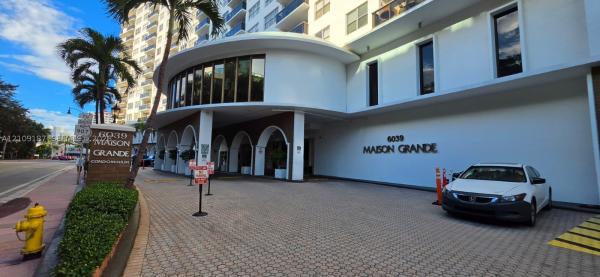 Maison Grande, 6039 Collins Ave #1625, Miami Beach, Florida 33140, image 1