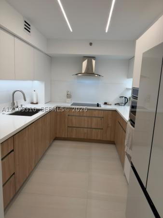 Aventura, Florida 33180, image 1
