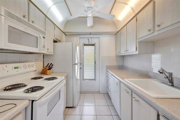 Yacht Harbor Apartments, 2200 Diana Dr #310, Hallandale Beach, Florida 33009, image 1