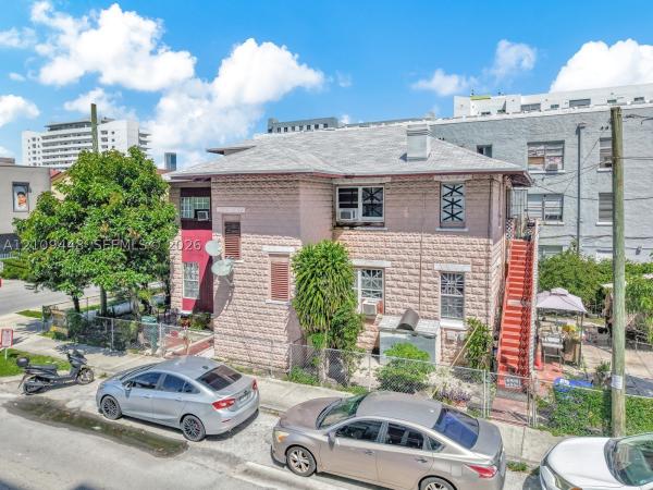 East Little Havana, 676 SW 1st St, Miami, Florida 33130, image 1