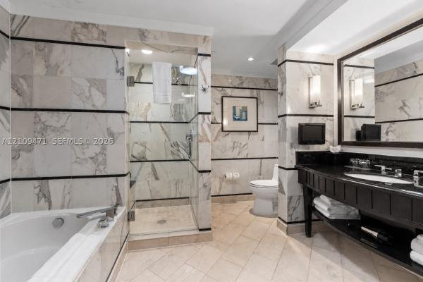 Sorrento Tower, 4391 Collins Ave #806, Miami Beach, Florida 33140, image 1