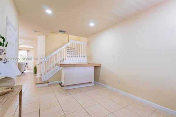 Emerald Creek Townhomes, 12444 Emerald Creek Ct, Plantation, Florida 33325, image 1
