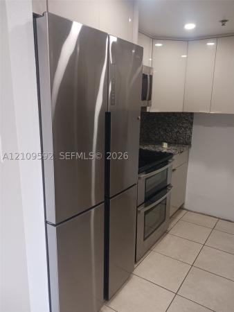 Merritt Place, 637 SW 3rd St #305, Miami, Florida 33130, image 1