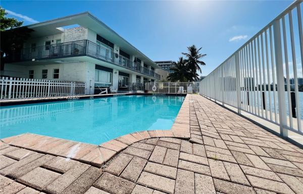 Oceanside Isle Of Normandy, 950 Bay Dr #7, Miami Beach, Florida 33141, image 1