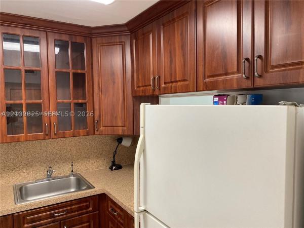 Eastview Villas South, 950 Euclid Ave #310, Miami Beach, Florida 33139, image 1