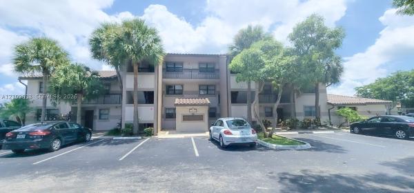 Villas De Venezia, 9830 Nob Hill Ln, Sunrise, Florida 33351, image 1