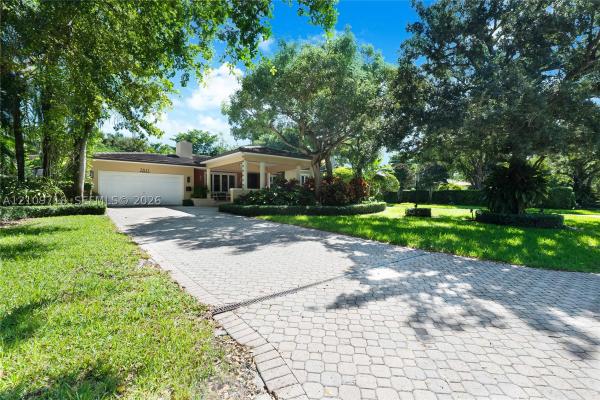 High Land Estates, 7811 Altamira Ave, Coral Gables, Florida 33143, image 1