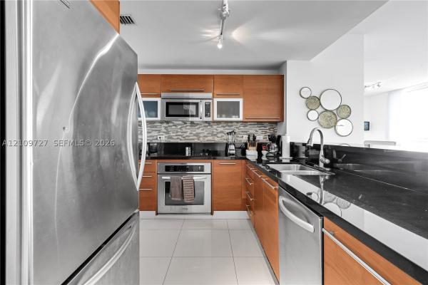 Vizcayne North, 244 Biscayne Blvd #2802, Miami, Florida 33132, image 1