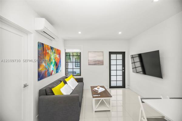 733 Michigan Ave #8, Miami Beach, Florida 33139, image 1