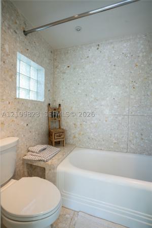 Washington Place, 711 NE 71st St, Miami, Florida 33138, image 1