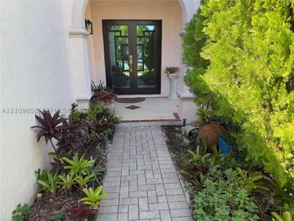 The Grove, 1603 E Banyan Way, Weston, Florida 33327, image 1