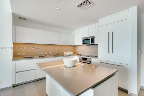 Rise Brickell City Centre, 88 SW 7th St #2505, Miami, Florida 33130, image 1