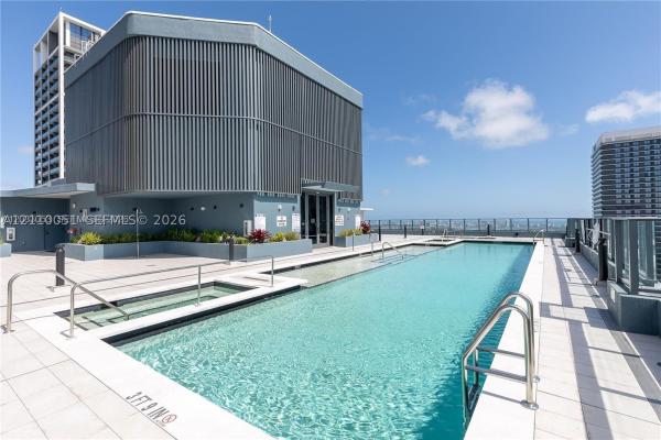 121 NE 5th St #1703, Miami, Florida 33132, image 1