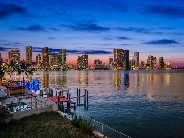 Biscayne Island, 851 N Venetian Dr, Miami, Florida 33139, image 1