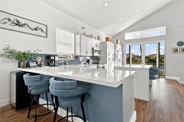 Kingsview, 15802 NW 14th Mnr, Pembroke Pines, Florida 33028, image 1