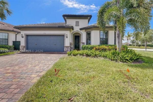 8324 Catria Ln, Lake Worth, Florida 33467, image 1