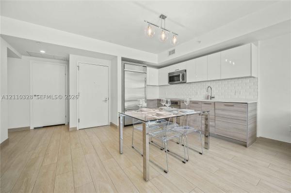 Brickell House, 1300 Brickell Bay Dr #1603, Miami, Florida 33131, image 1