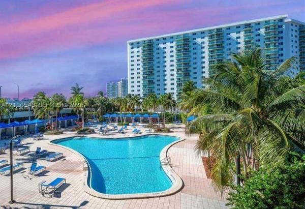 Ocean Reserve, 19370 Collins Ave #622, Sunny Isles Beach, Florida 33160, image 1
