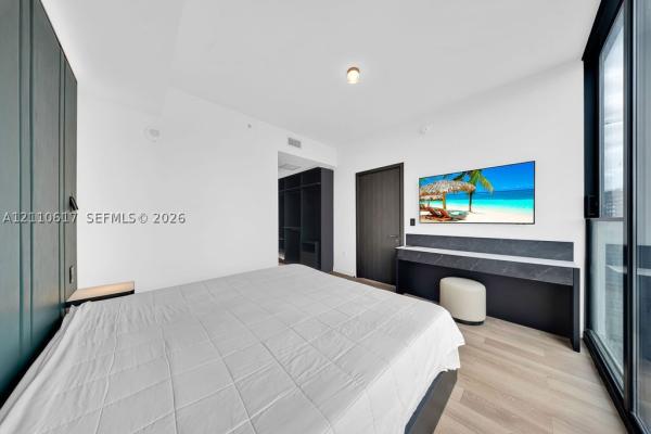 20 NE 11th St #2809, Miami, Florida 33132, image 1