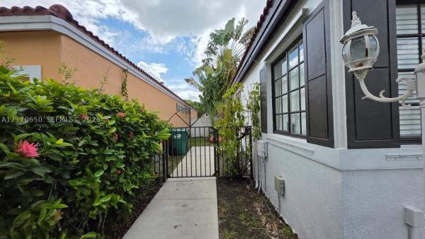 13946 SW 171st Ter, Unincorporated Dade County, Florida 33177, image 1