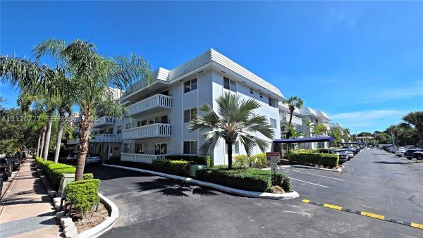 Waters Edge Of Coral Gables, 100 Edgewater Dr #115, Coral Gables, Florida 33133, image 1