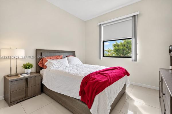 808 NE 191st St, Unincorporated Dade County, Florida 33179, image 1